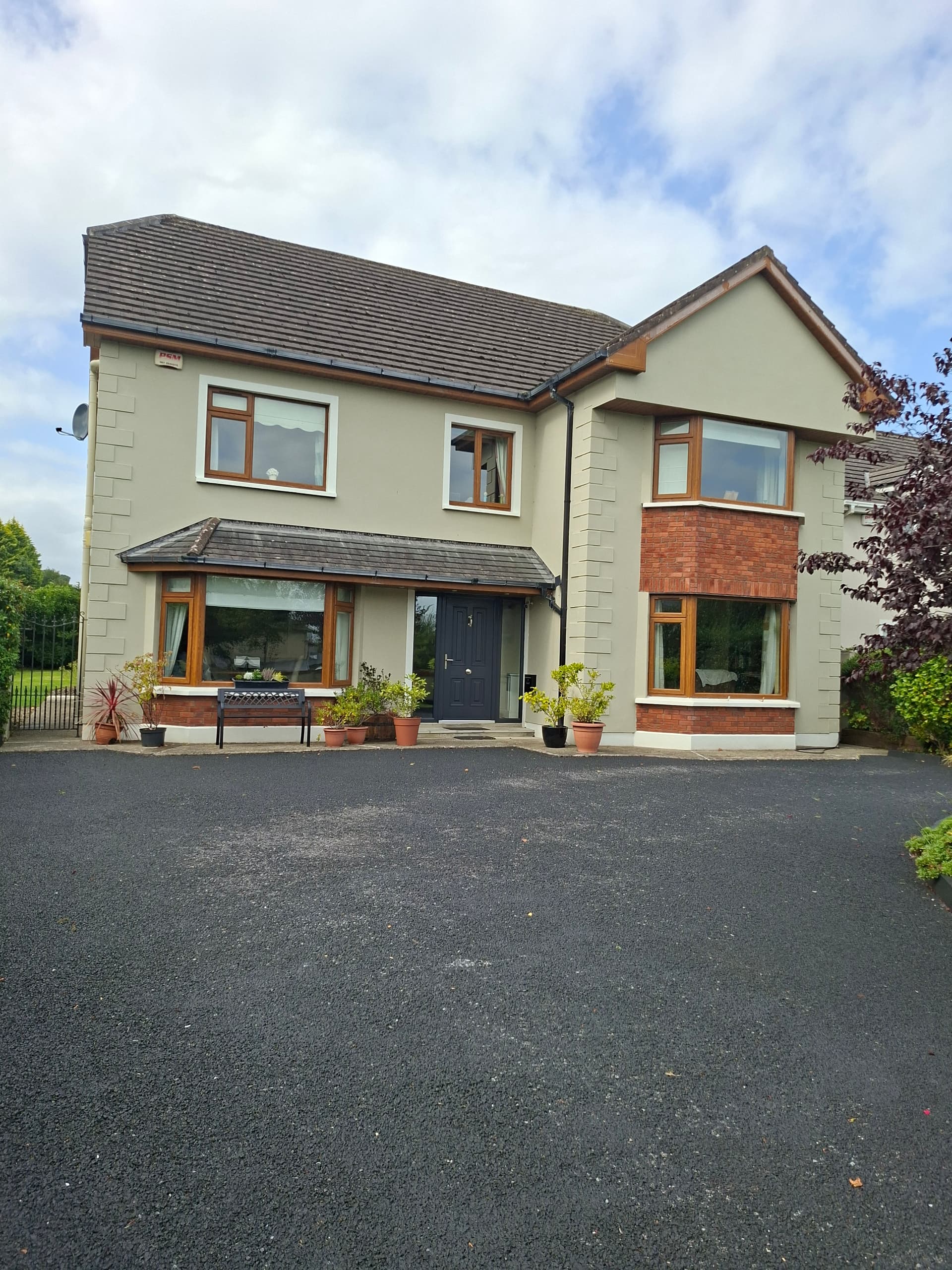 5 bed house in Tralee
