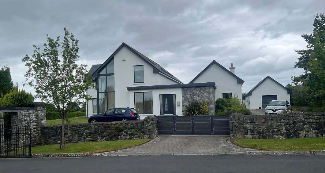 Large 4 Bedroom House, Clarinbridge, Co.Galway